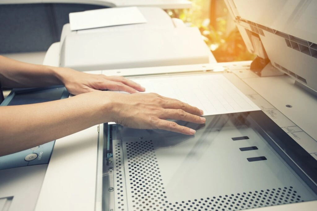 How Document Scanning Improves Workflow for Online Media, Art, and Design Businesses